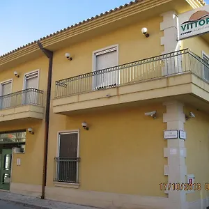 4* 酒店 Vittoria Residence